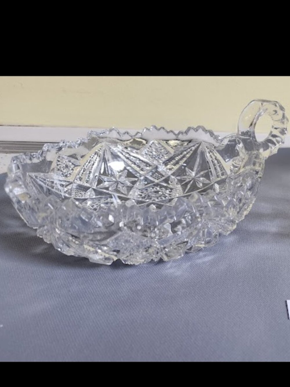 Vintage Crystal Clear Deep Cut Glass Handled Nappy Dish